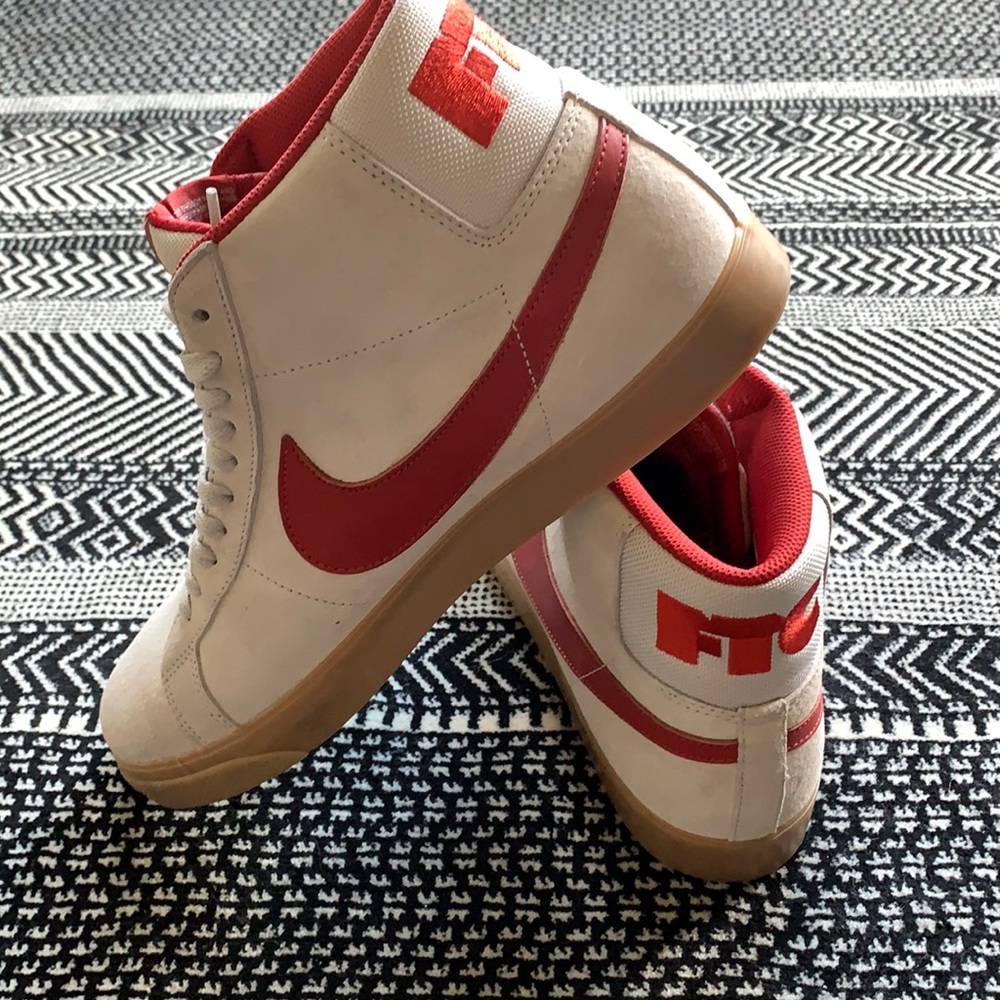 ***RARE AUTHENTIC*** Nike SB Blazer Mid “FTC” Ed.